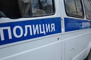 Правоохранители организовали блокпост в столице Крыма