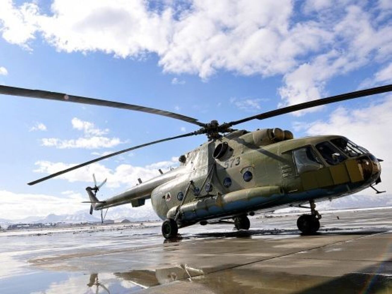 Ми-17 совершил аварийную посадку в афганской провинции Логар