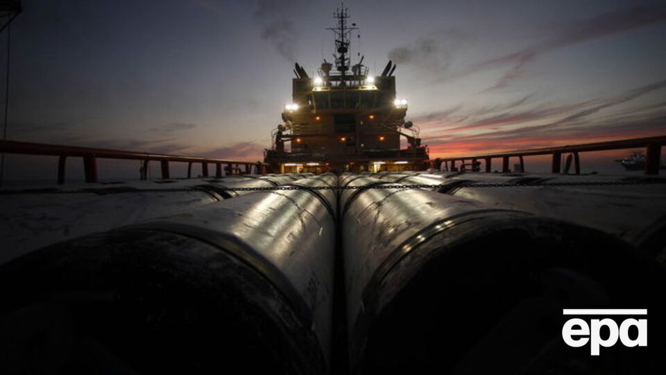 Нефть немного просела после вчерашнего скачка