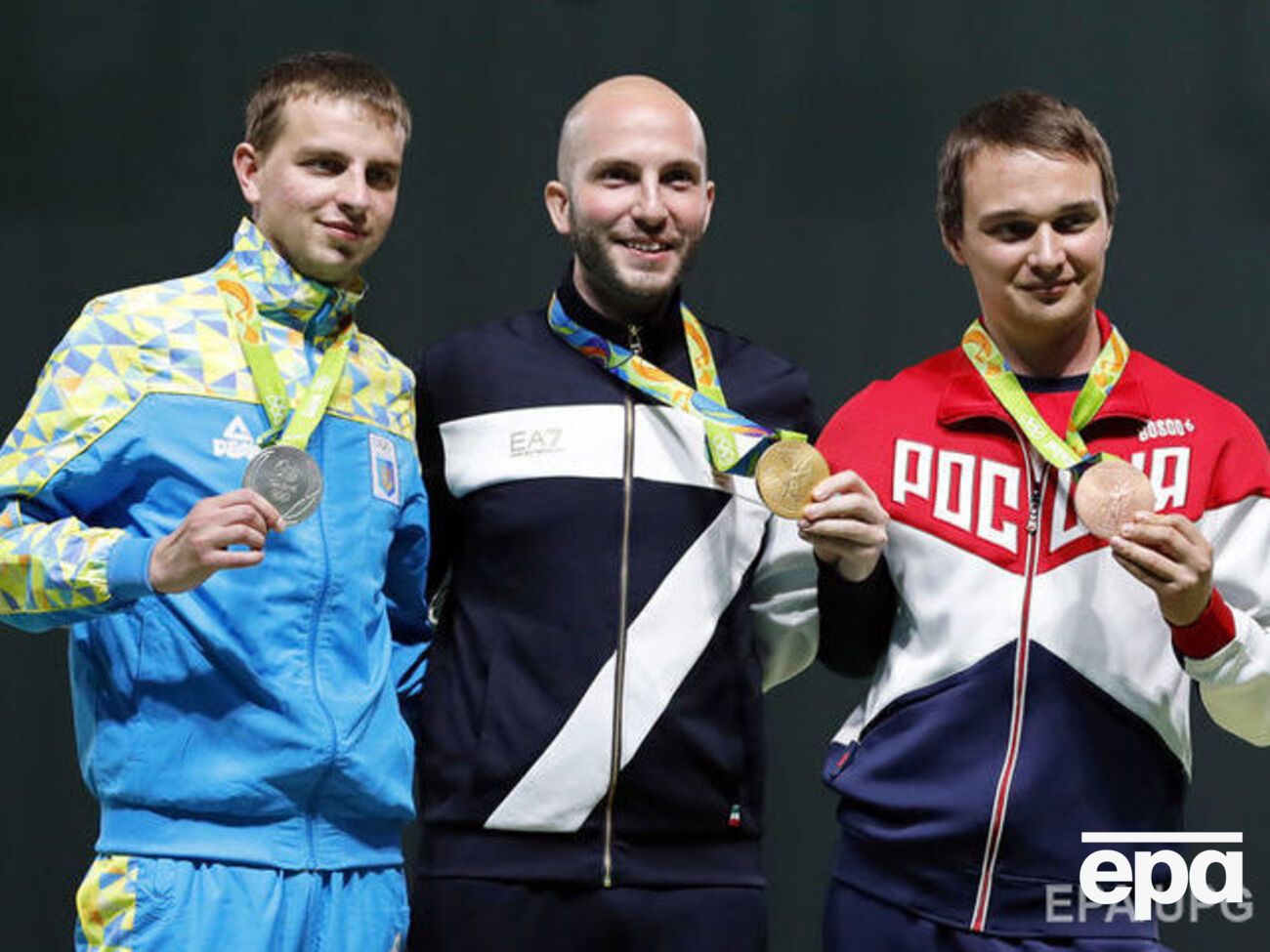 Кулиш (слева) принес Украине серебряную медаль