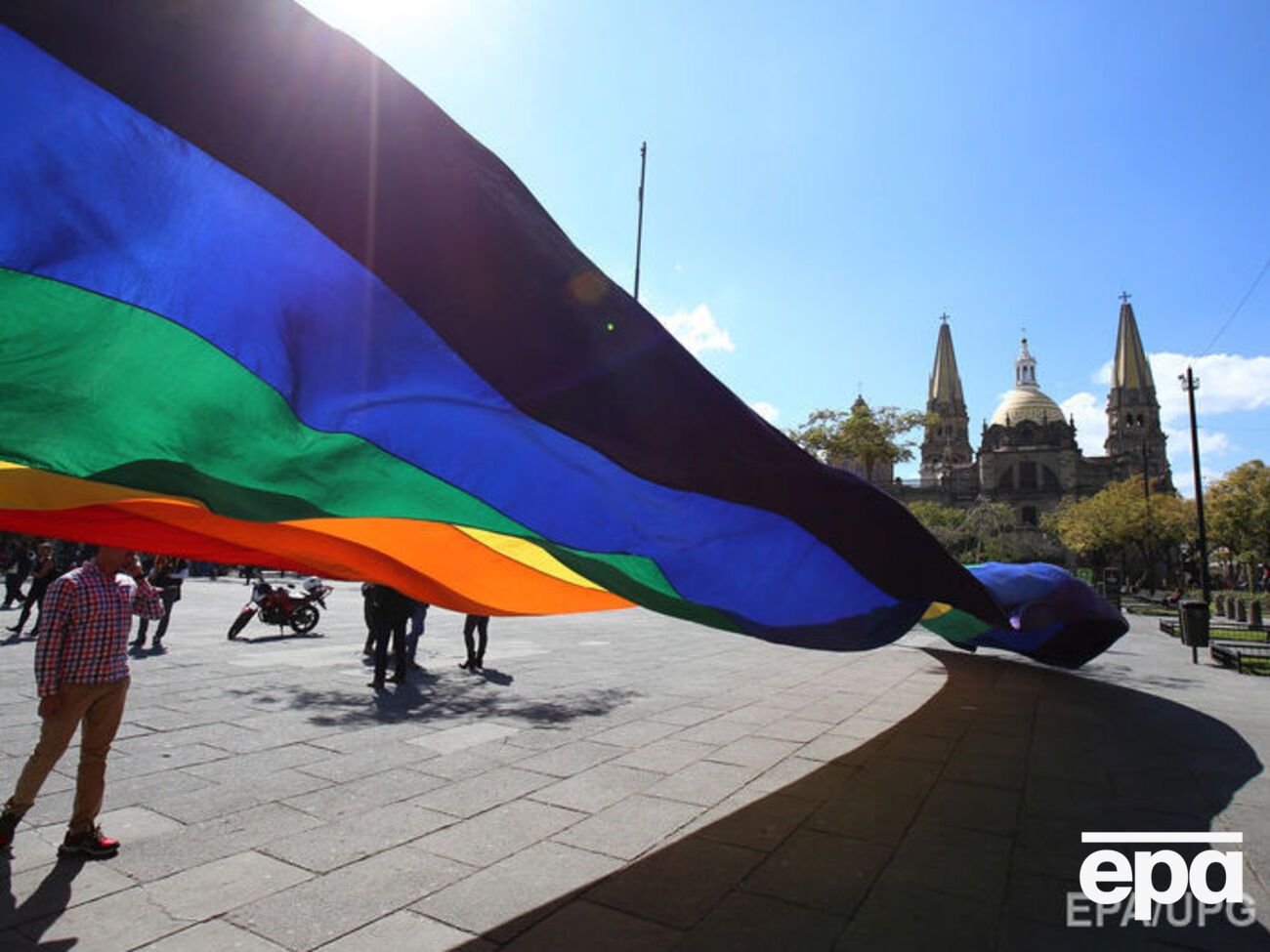 Однополые браки разрешены в Бразилии с мая 2013 года