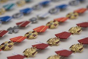 С начала войны на Донбассе в России выдали значительно больше наград военным, чем в "мирный период"