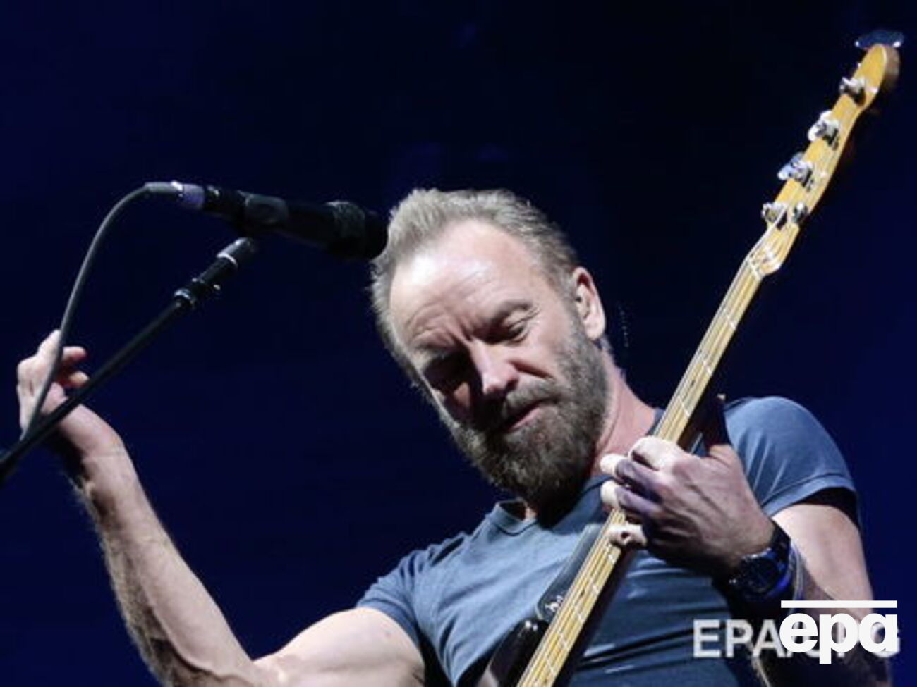 Стинг представил трек из нового альбома