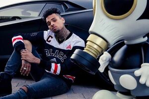 Браун поделился новой песней