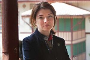 Эльмира Абялимова: Он никогда не унывает, он не будет размазней