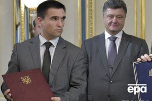 Порошенко поручил Климкину подготовить официальное обращение