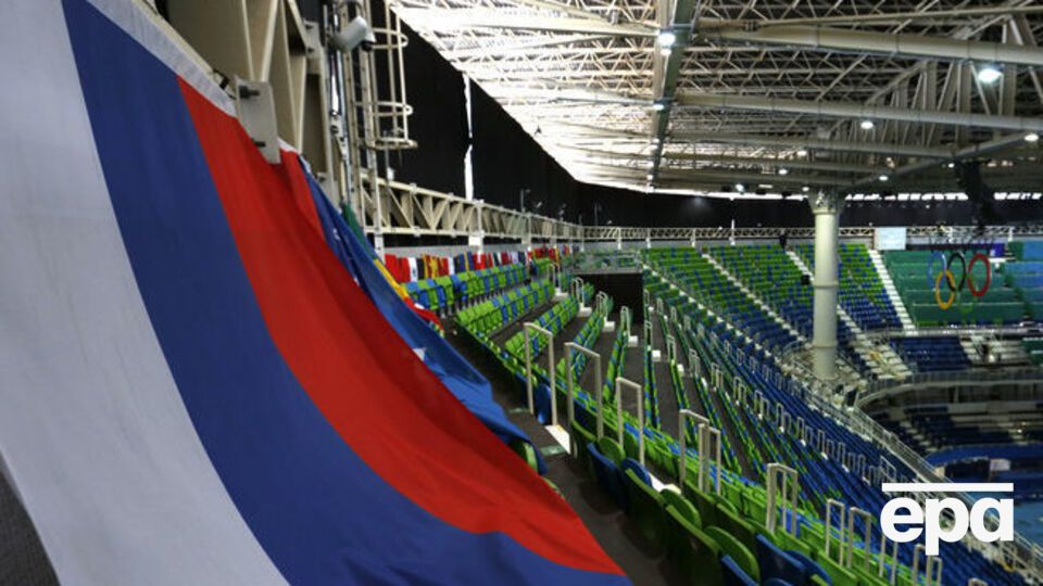 За рубежом никому в голову не приходит выдавать здоровых людей за слепых, считает российский специалист