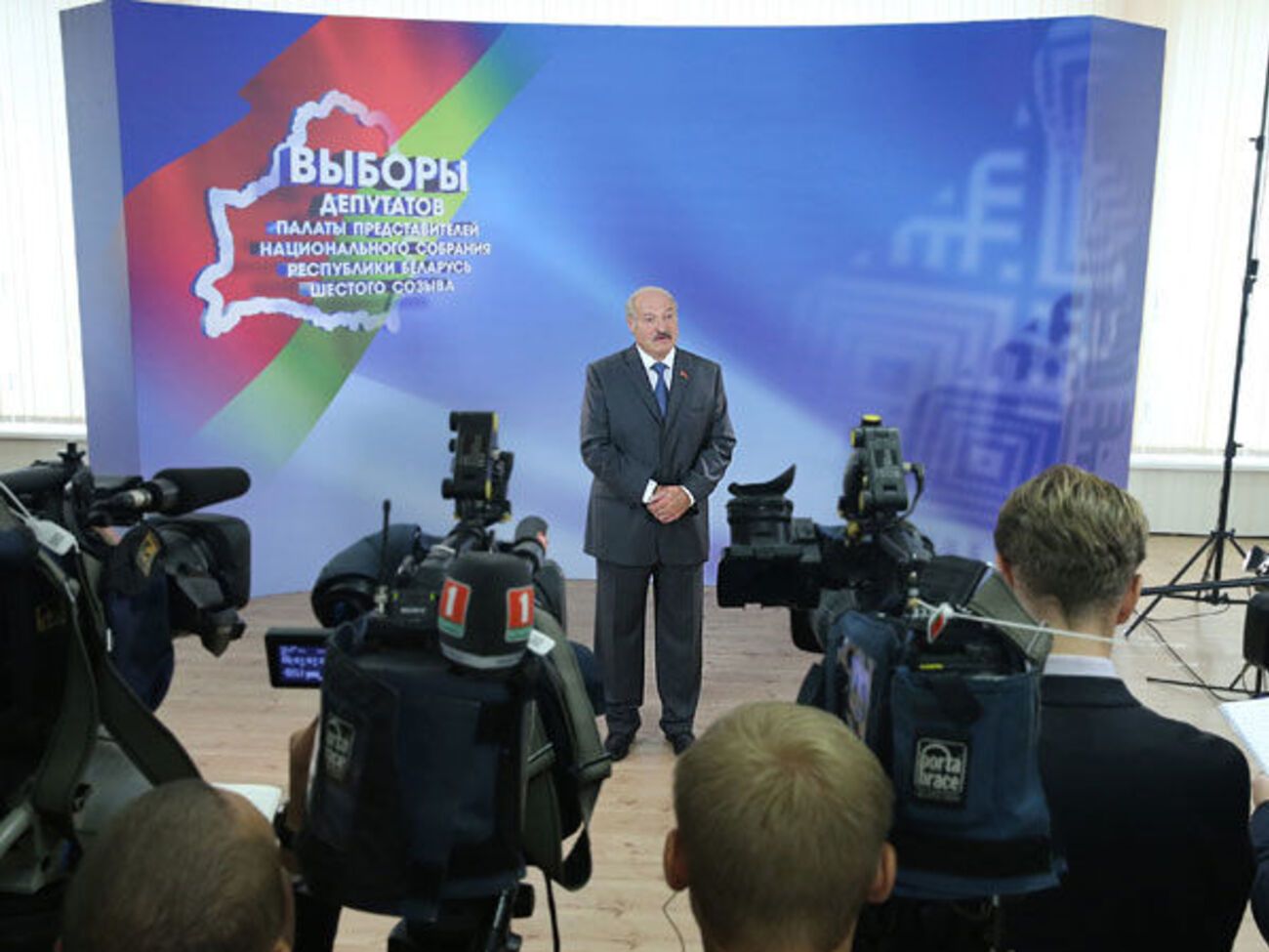 Лукашенко:&nbsp;Кусок мяса можно себе позволить, чтобы выполнять свои мужские обязанности