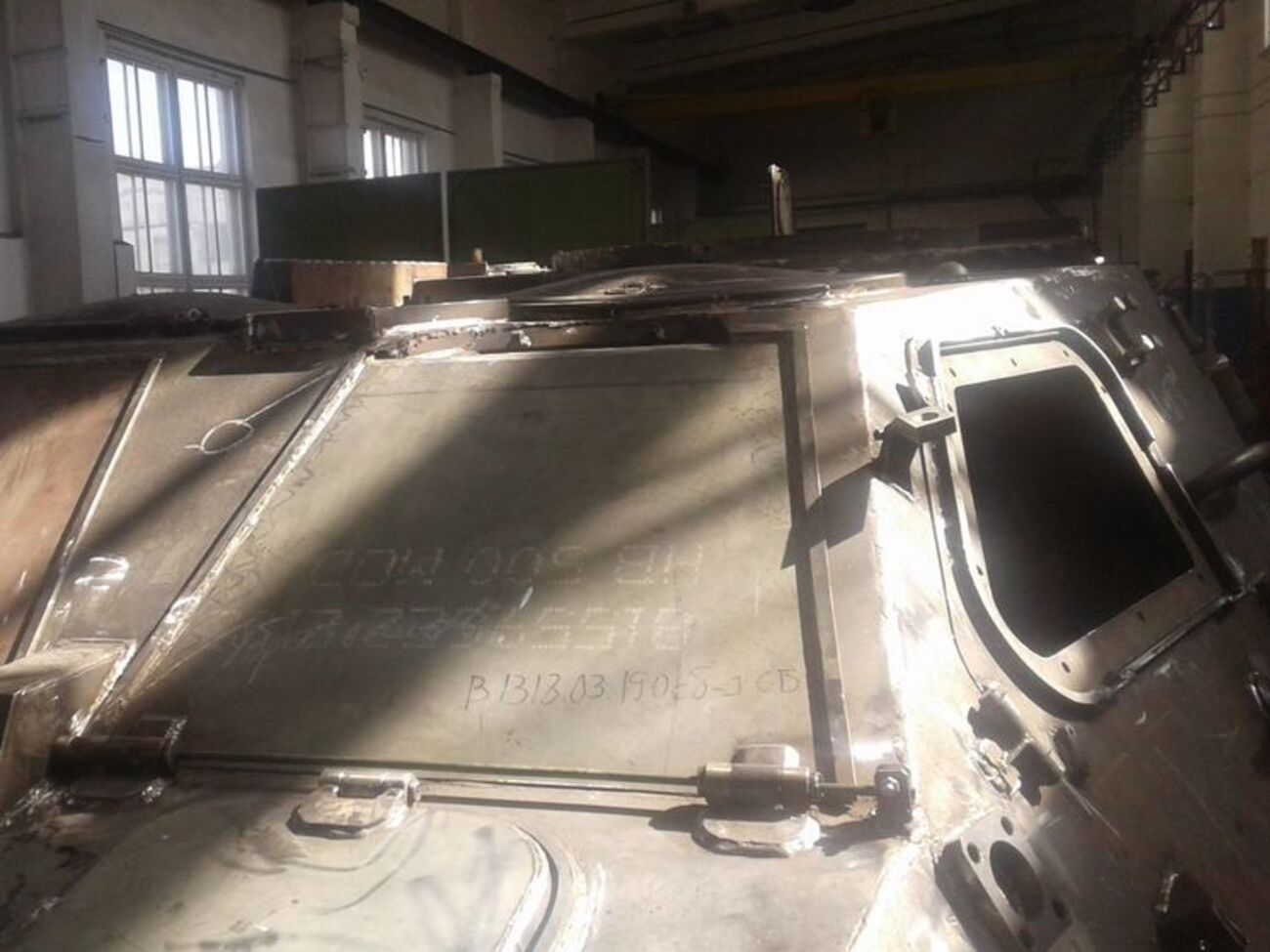 Украинская бронетехника делается из бельгийской и польской брони