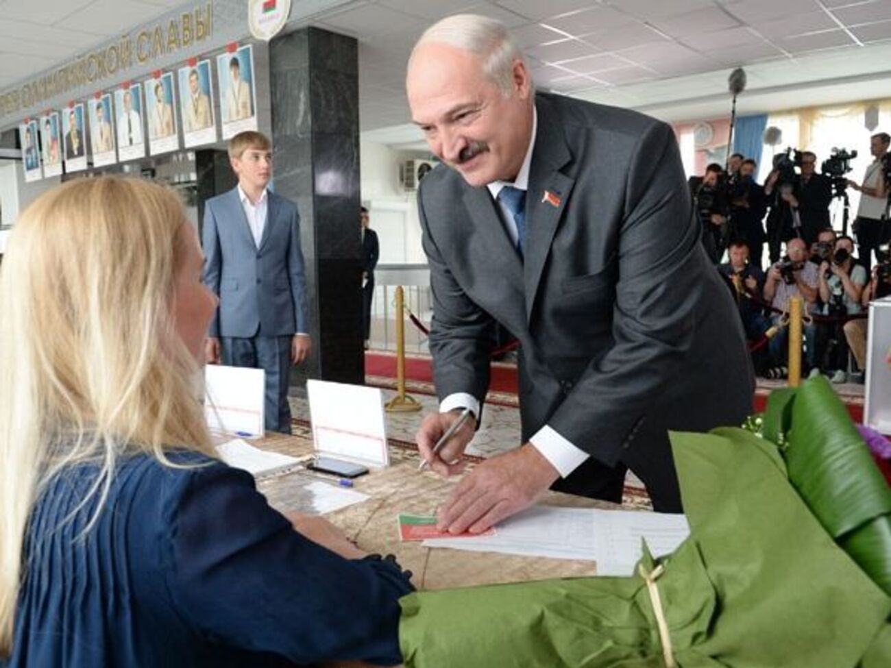 Александр Лукашенко: Мы не заслуживаем санкций, как и россияне