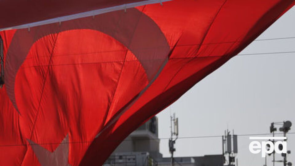 Смена руководства городов вызвала протесты населения