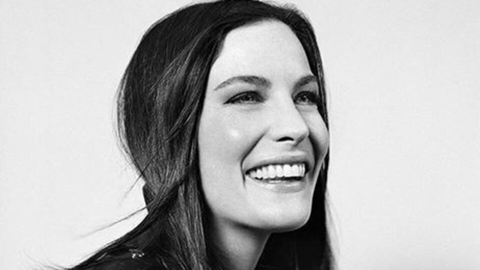 Тайлер показала маленькую дочь