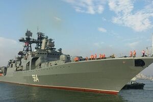 Корабли ВМФ России прибыли в китайский порт Чжаньцзян