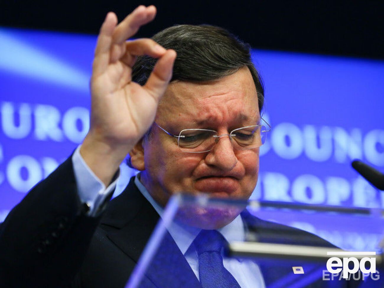 Власти ЕС проведут расследовании в отношении Баррозу