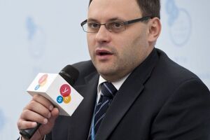 Каськив владеет несколькими дорогостоящими объектами недвижимости в Панаме, заявил Енин