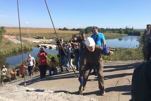 Жебривский дал старт восстановления моста через реку Казенный Торец около Славянска