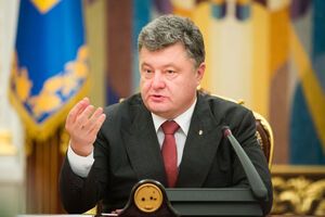 Порошенко отметил, что остается сторонником политико-дипломатического урегулирования ситуации на Донбассе