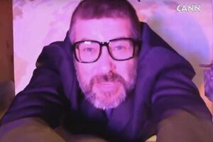 Васильев исполнил роль телеведущего