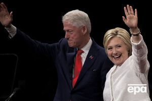 Билл Клинтон о супруге: Она работала как демон