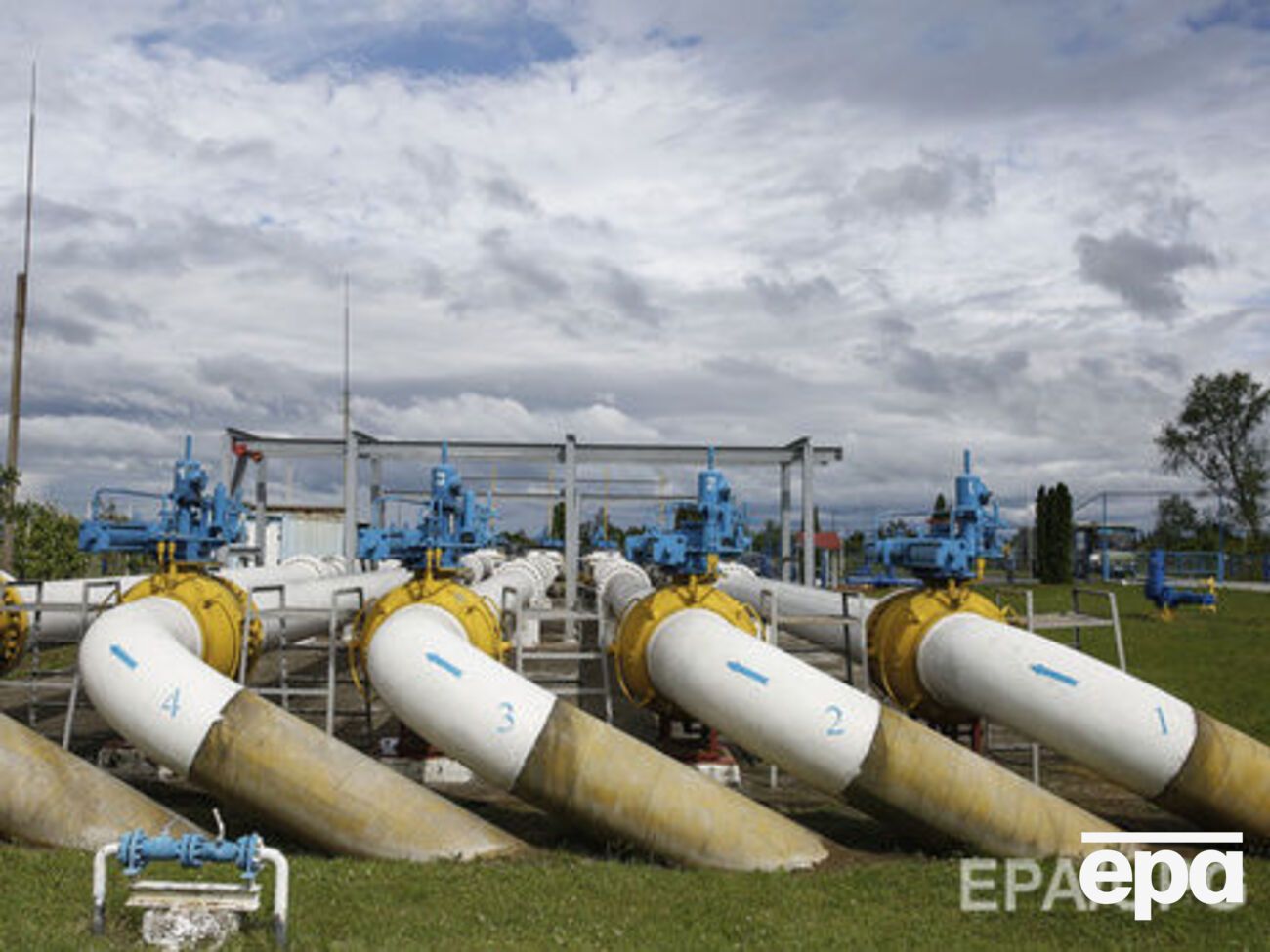 В "Газпроме" заявили, что это первое разрешение в рамках подготовки по восстановлению проекта