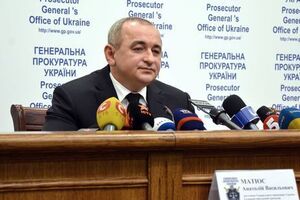 Анатолий Матиос уточнил, что задержанному грозит 15 лет заключения или пожизненное лишение свободы