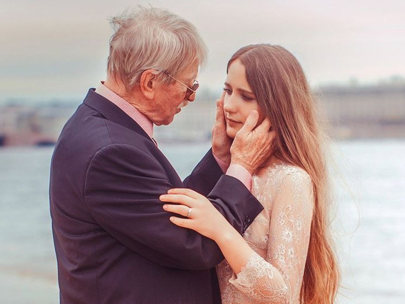 Лоза не оставил без внимания пару Краско