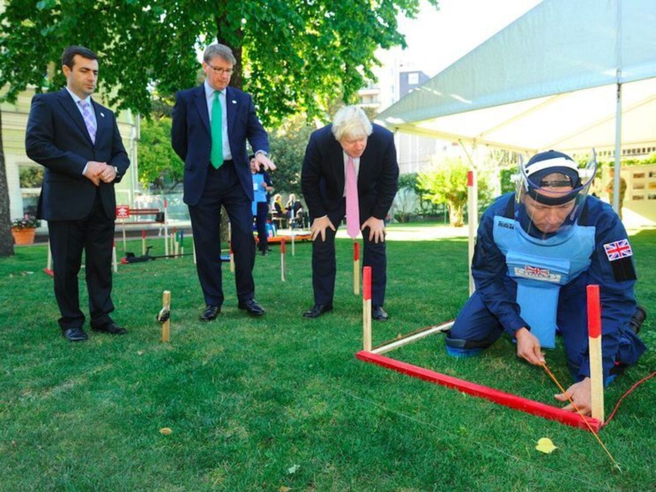 Cредства будут предоставлены для продолжения деятельности организации ХАЛО Траст