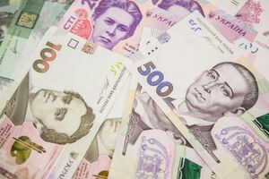 Кабмин внес проект бюджета-2017 в парламент