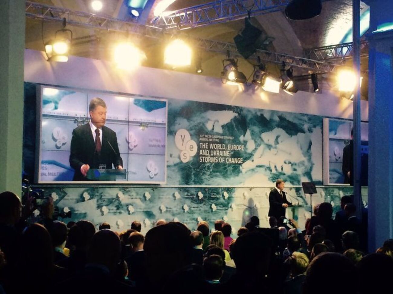 Порошенко рассчитывает на поддержку в Нью-Йорке