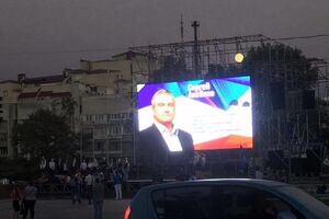 Полозов: Все, как завещал лидер партии "Единая Россия" Дмитрий Медведев: хорошее настроение, держатся. Денег нет