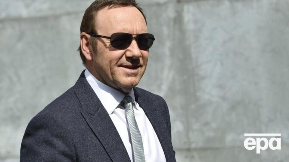 Cпейси приехал в Киев