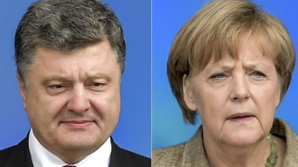 Петр Порошенко и Ангела Меркель договорились продолжить координацию усилий Киева и Берлина для выполнения Москвой Минских соглашений