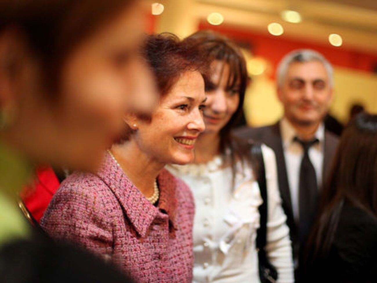 Мари Йованович: С тех пор многое изменилось. Достаточно было просто пройтись по улице, чтобы это заметить