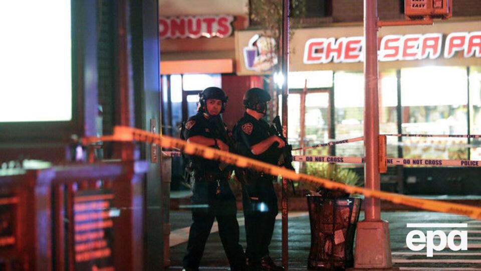 Место происшествия до сих пор оцеплено