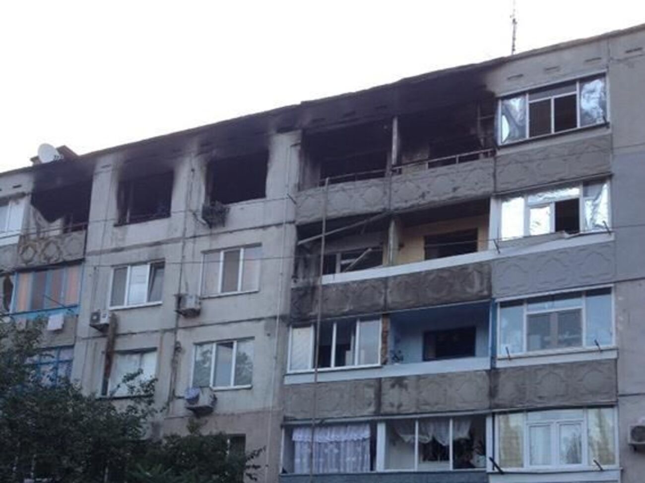 В результате пожара, который возник после взрыва, поврежден 171 м² здания