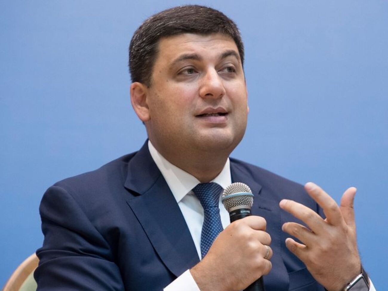 Гройсман: Нужно обеспечить больных хроническими заболеваниями лекарствами и бесплатными лекарствами