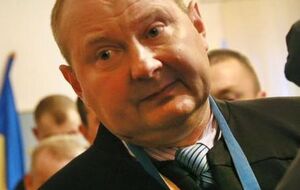 По словам Савченко, Чаус не сообщил причины неявки