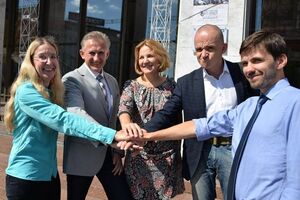 На фото слева направо: Супрун, Илык, Сивак, Линчевский, Ковтонюк