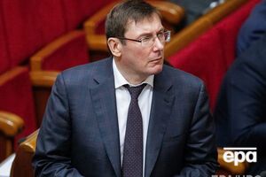 Луценко намерен заняться подозреваемыми в госизмене депутатами