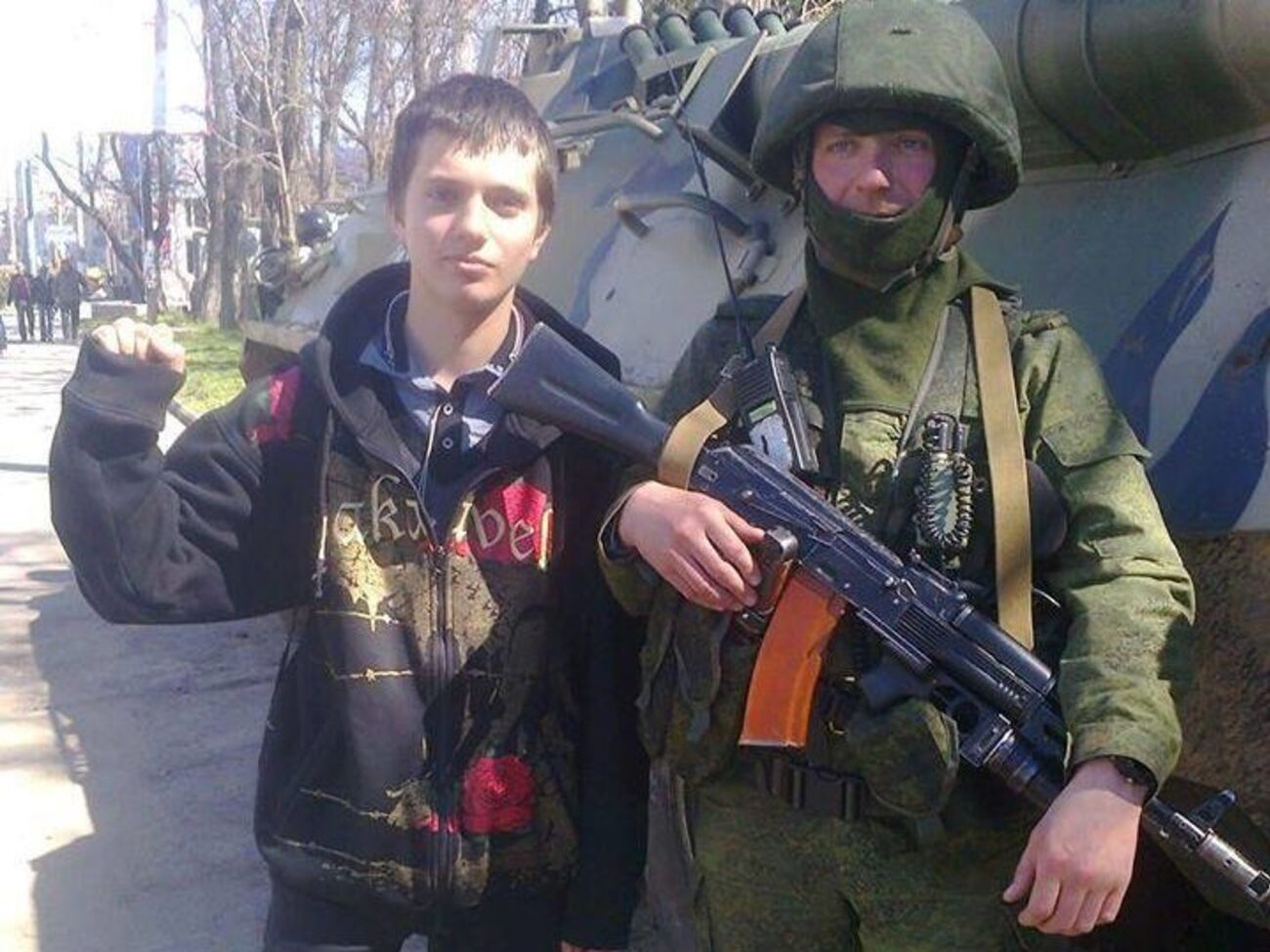 Студент Киево-Могилянки Станислав Сергиенко фотографировался с оккупантами в Крыму