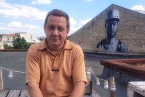 Айдер Муждабаев: По масштабам изгнания людей с родины с Каримовым может конкурировать только Кастро