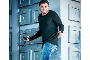 Виторган – сыну: Будь одним в толпе, а не одним из толпы. Звони родителям, береги сестру!