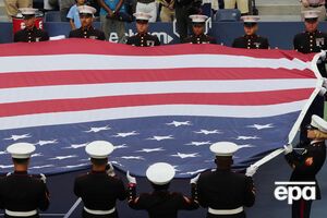 Из-за ошибки министерства гражданами США стали 858 иммигрантов