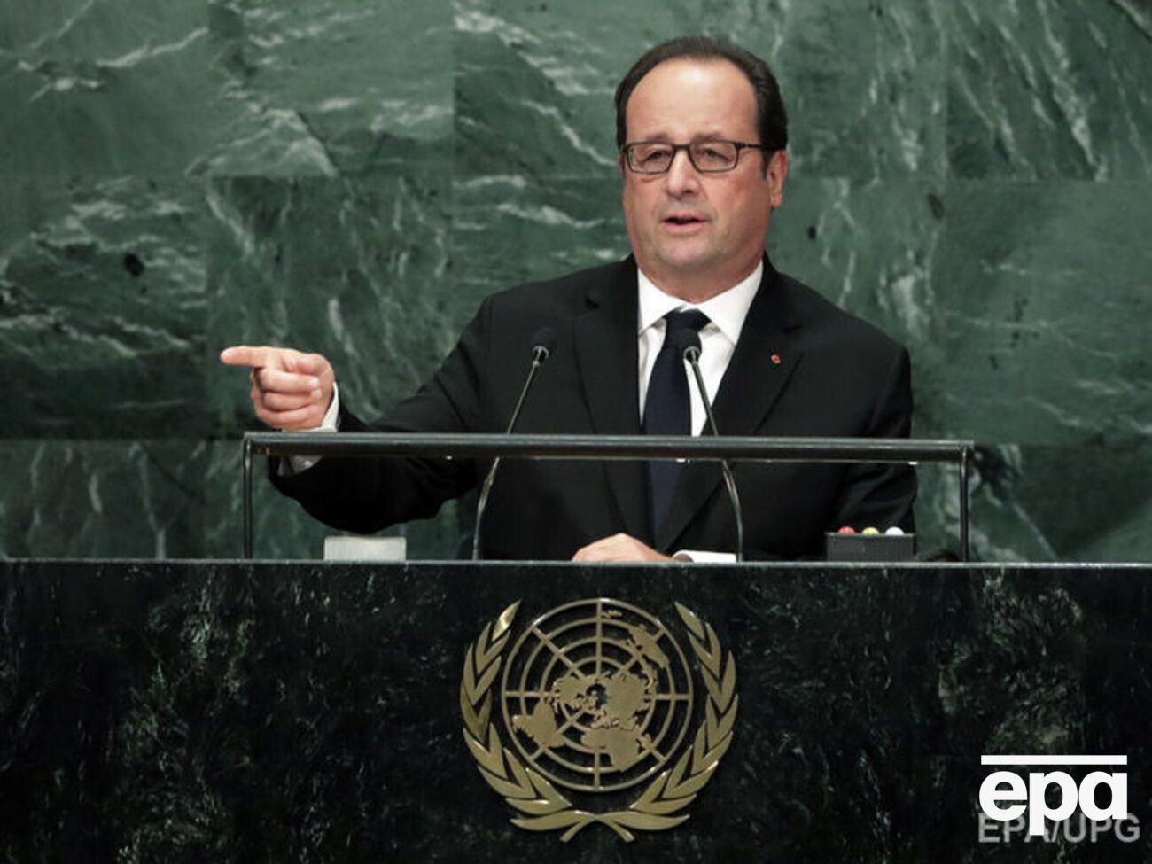 Олланд заявил, что встреча "Нормандской четверки" на уровне глав государств может пройти в ближайшие недели