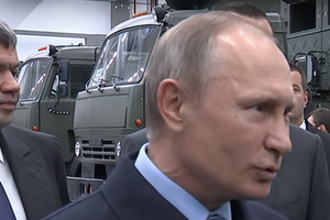 Путин провел встречу с работниками концерна "Калашников"