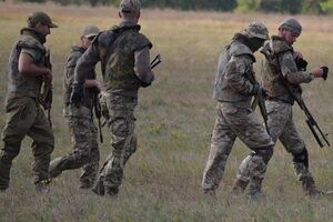СМИ: Подразделения на Донбассе могут развести на расстояние не менее 2 км с каждой стороны