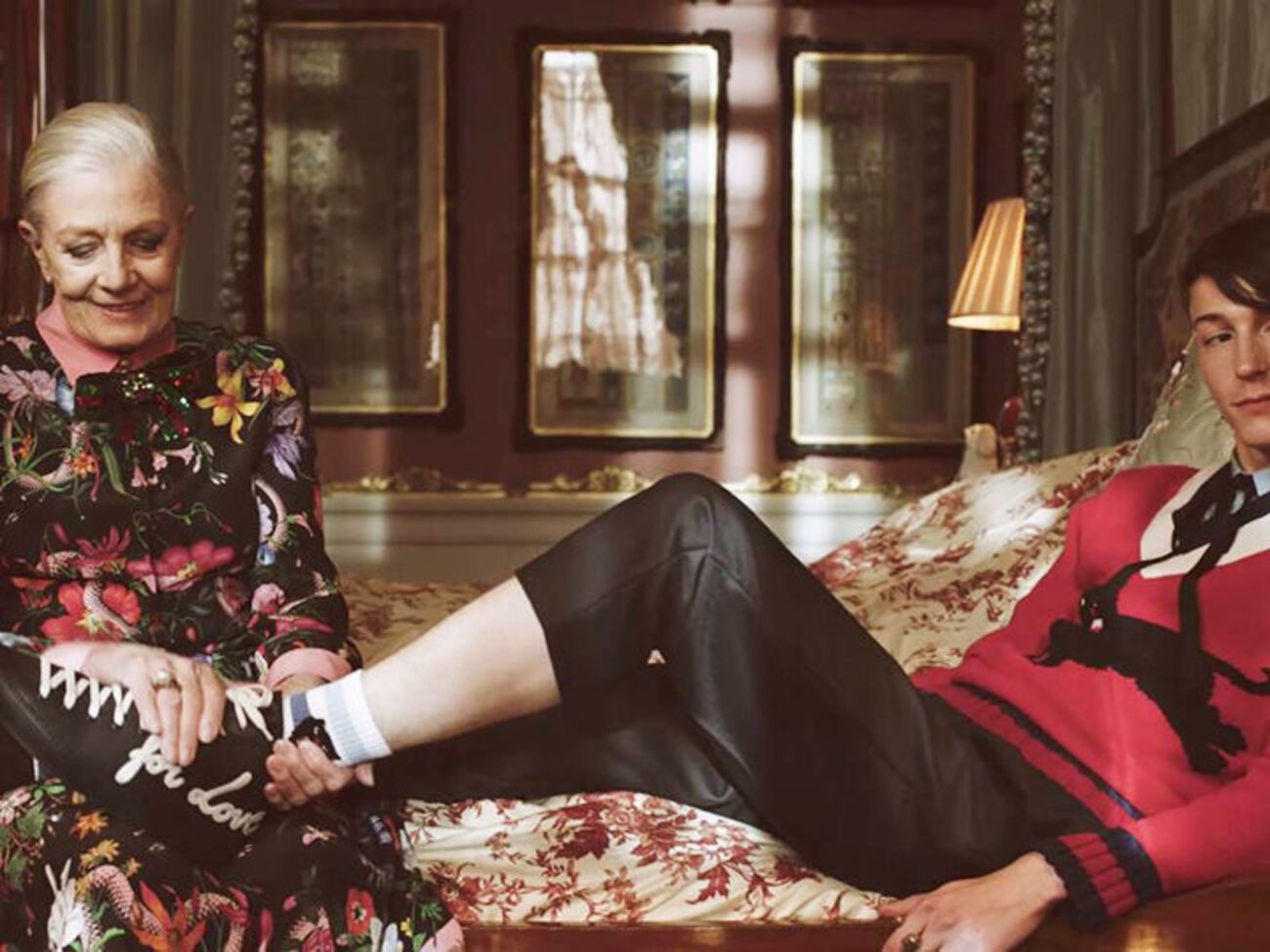 Редгрейв представила одежду из круизной коллекции бренда