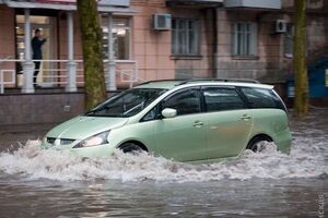 Последствия аномального ливня в Одессе. Фоторепортаж