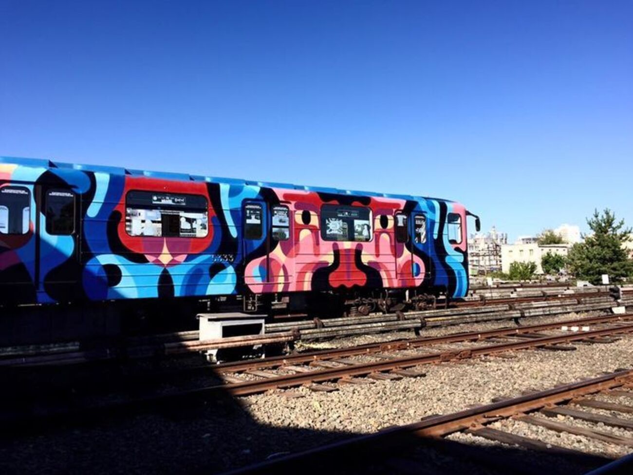 В столичном метро начнет курсировать третий арт-поезд