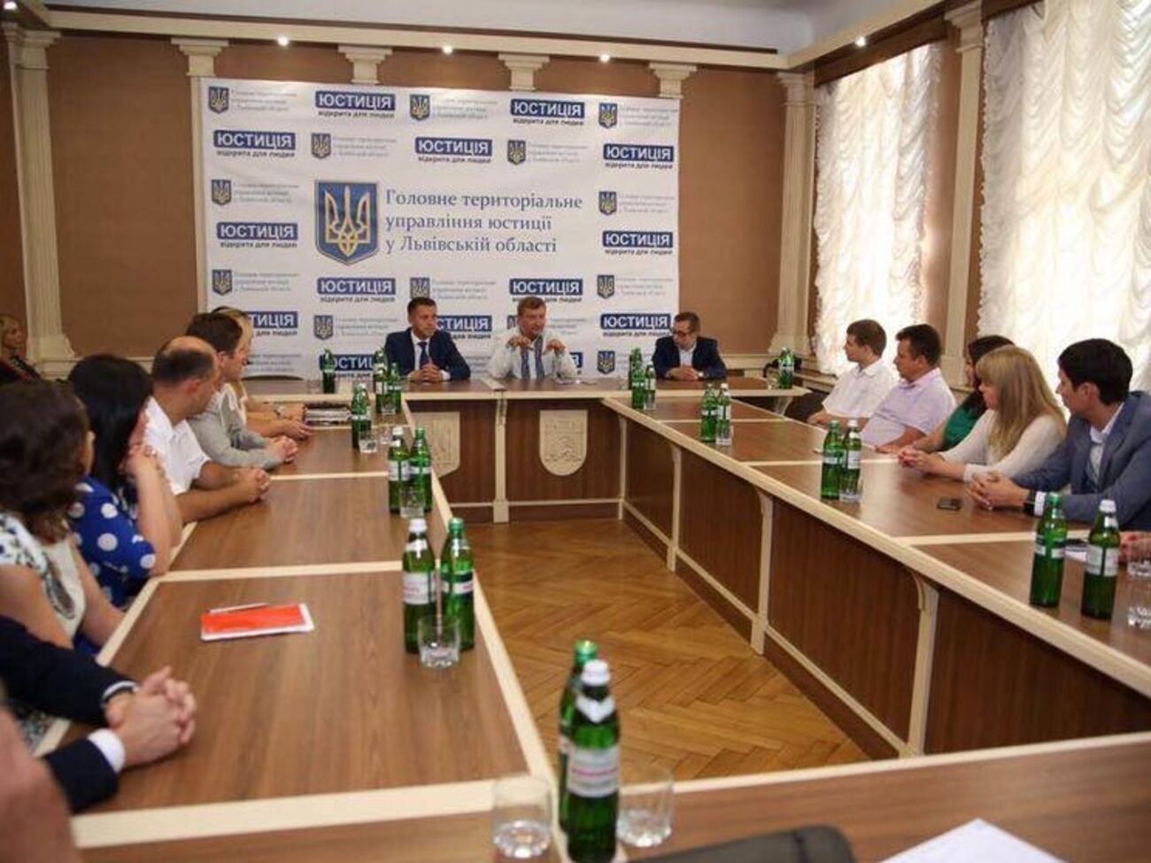 Комиссия заявила, что Минюст препятствует ее работе